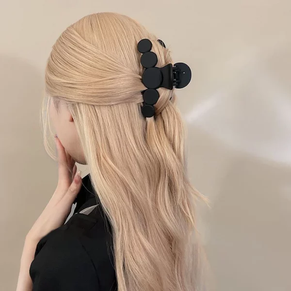 Horquilla de pelo para mujer.  Hair claw clip for women. - Image 4